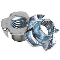 Гайка врезная (забивная, крыльчатая, носковая) DIN 1624 оцинк. Так выглядит Гайка врезная (забивная, крыльчатая, носковая) DIN 1624 оцинк.
